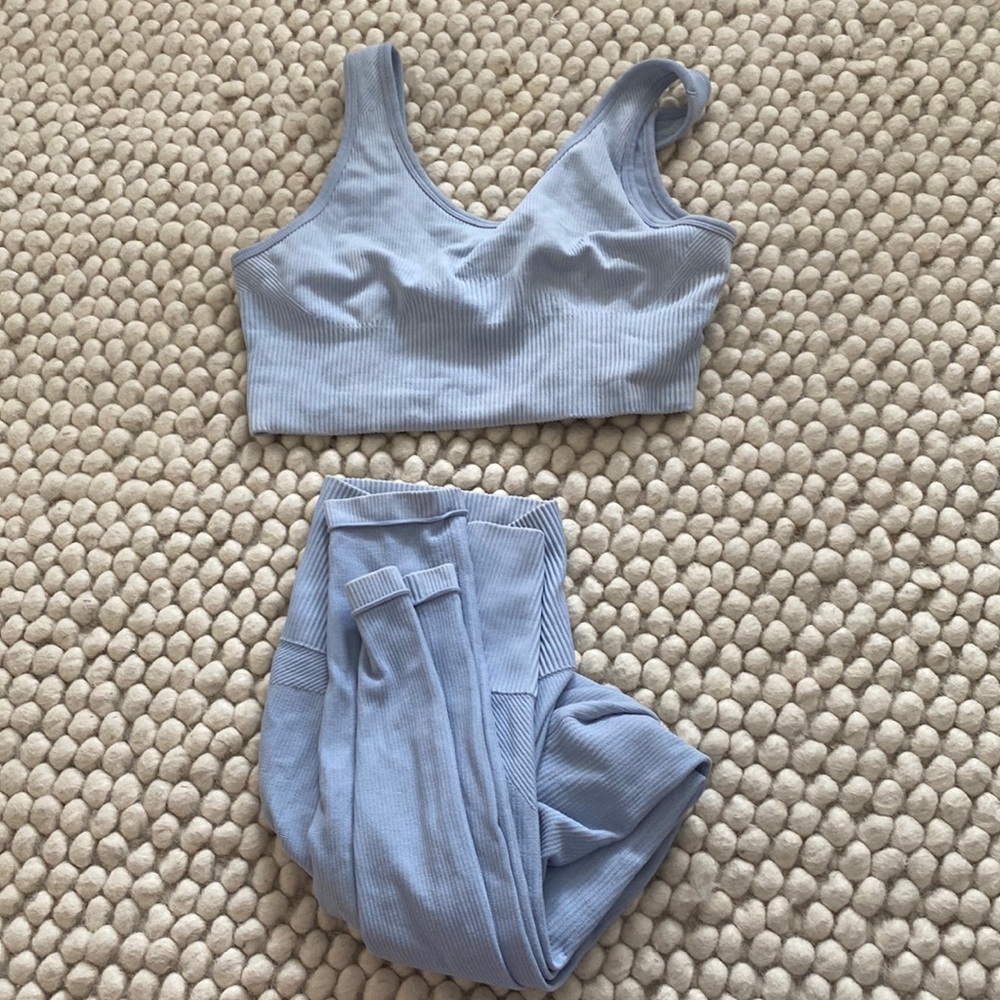 Activewear set light blue xs